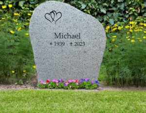 Exempel Grå Bohusgranit gravsten