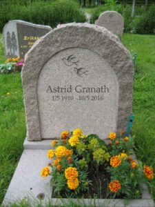 Exempel röd bohusgranit gravsten