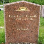 Exempel vångagranit gravsten