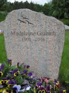 Exempel gravsten hallandsgnejs