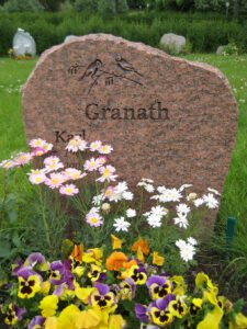 Exempel vångagranit gravsten