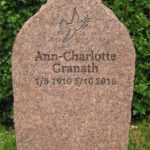 Exempel vångagranit gravsten